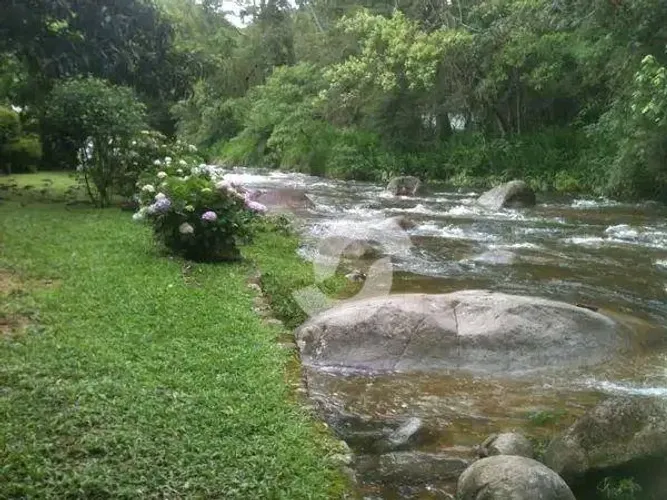 Pousada com 5 dormitórios à venda, 300 m² por R$ 1.400.000 -Visconde de Mauá