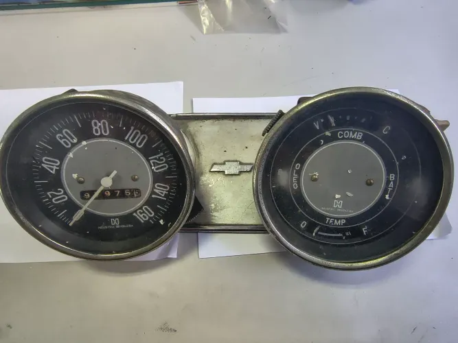 Conta giros da Chevrolet anos 70