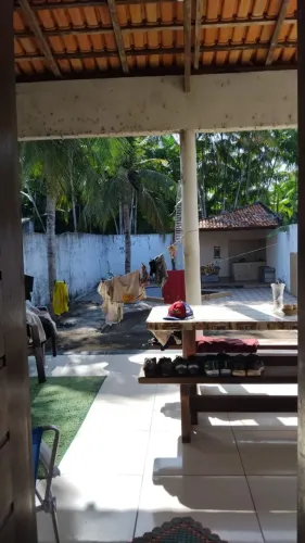 CASA A VENDA BEM LOCALIZADA.
