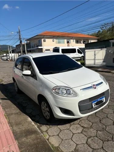 Fiat Palio Attractive 1.0 EVO Fire Flex 8V 5P 2016
