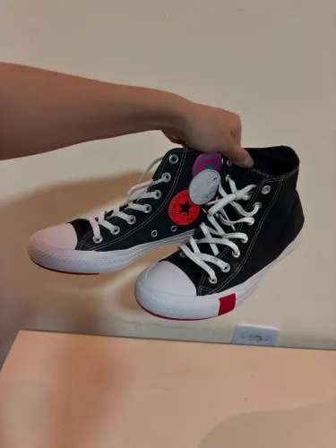 Tênis Converse Chuck Taylor All Star Hi 37