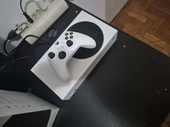 Xbox séries s semi novo