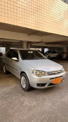 Fiat Siena Celebration 1.0 Fire Flex 8V 4P 2011