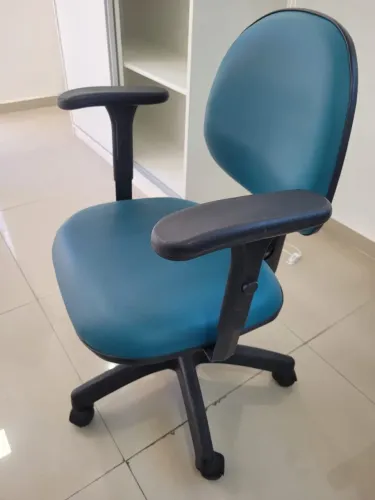 Cadeira Escritório Secretária Giratória Ergonômica C/braços