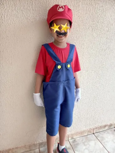 Fantasia infantil Mario Bross