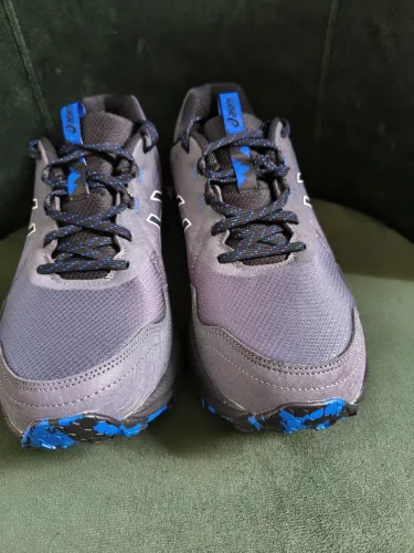 Vendo Tênis Asics Gel Venture 10 ORIGINAL 