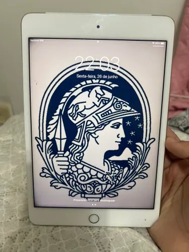 Vende-se iPad mini 4