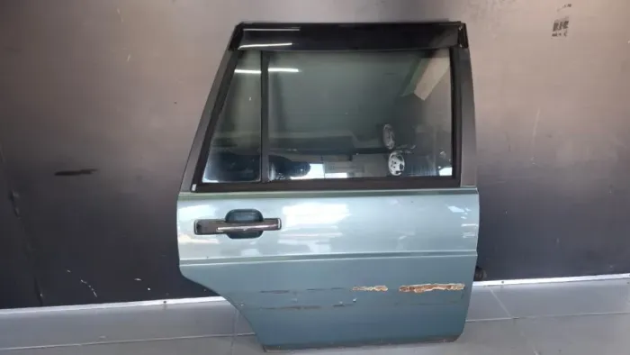 Porta Traseira Direita Ford Versailles 91-97 C/DETALHE (PORTA VAZIA)