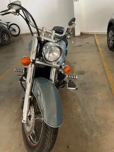 Moto Shadow 750 raridade e oportunidade 