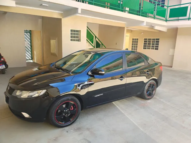 Kia Motors Cerato 1.6 16V Mec. 2010