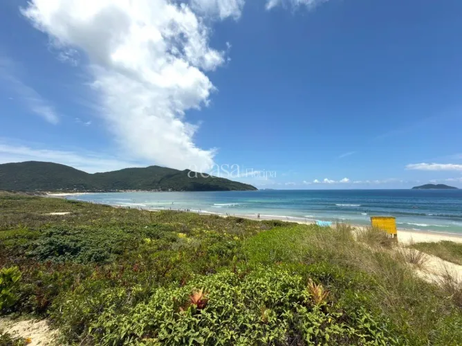 Terreno a apenas 30 metros da praia dos Açores