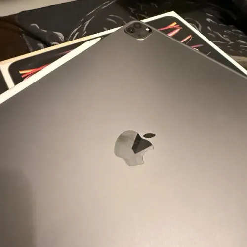 iPad Pro M2 - 256gb 12.9" + Pencil 2ª geração