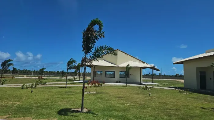 CONDOMINIO PÉ NA AREIA  - MARES  MALUI - RAINHA DOS LOTES.