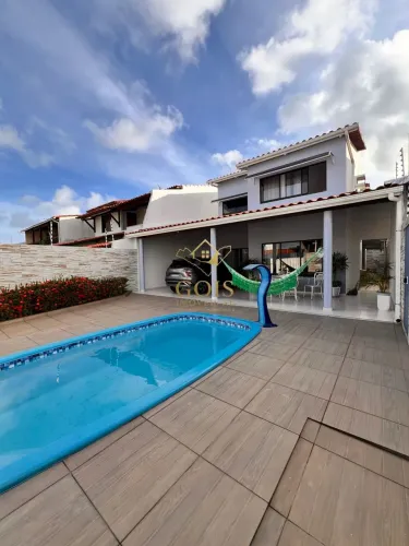 Casa com ótima localização no bairro Serraria