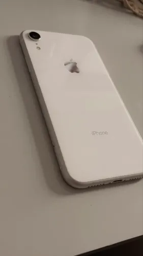 iPhone XR 64 gb branco
