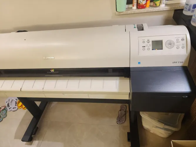 Plotter Canon  710