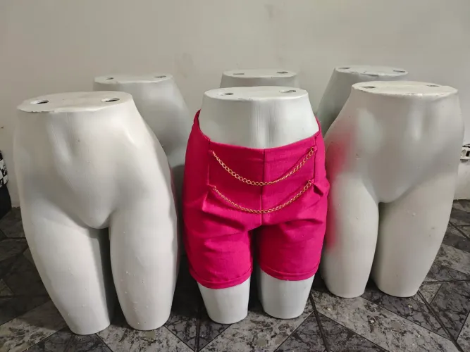 Manequim quadril feminino 