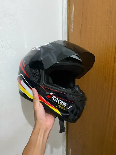 Capacete Race Tech Semi Novo