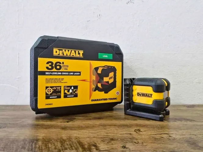 Nível Laser 2 Linhas Verdes DeWalt Novo