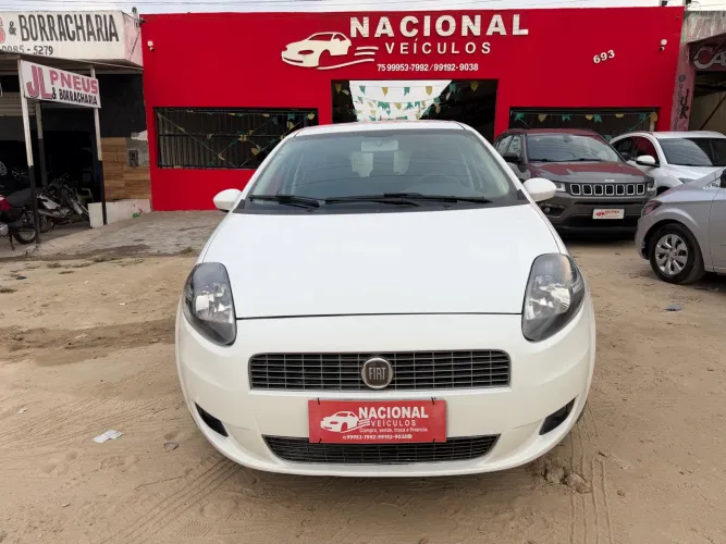 Fiat Punto Attractive Italia 1.4 F.flex 8V 5P 2012