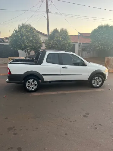 Fiat Strada Working Celeb.1.4 Fire Flex 8V CD 2013