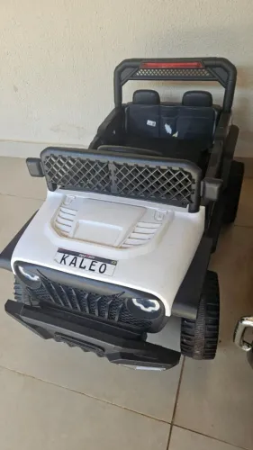 Jeep Infantil Elétrico