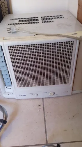 Vendo um ar condicionado