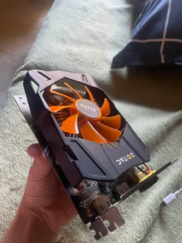 Placa de vídeo GTX 750 TI 2gb