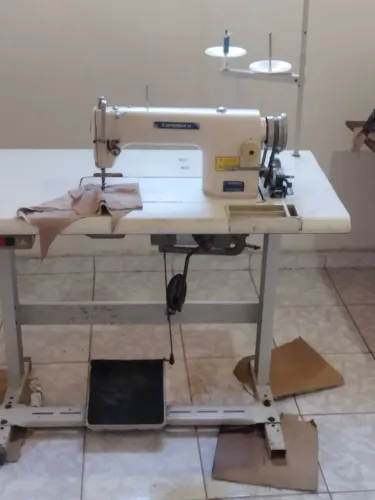 Máquina de Costura Industrial Reta Lanmax (Modelo LM-0058)