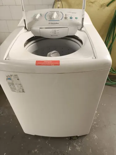 Máquina de lavar Eletrolux 12 kg