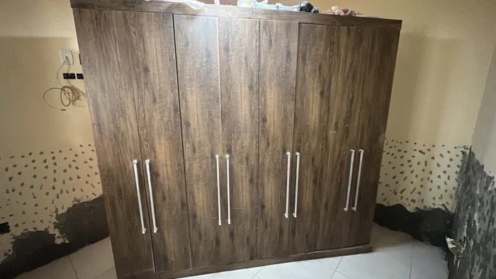 Guarda Roupa 8 Portas