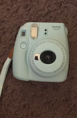 Câmera instax mini 9