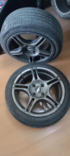 Rodas aro 15, 4 furos 