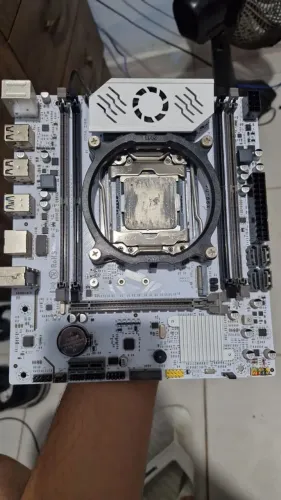 Kit xeon x99 d4 e xeon 2667v4
