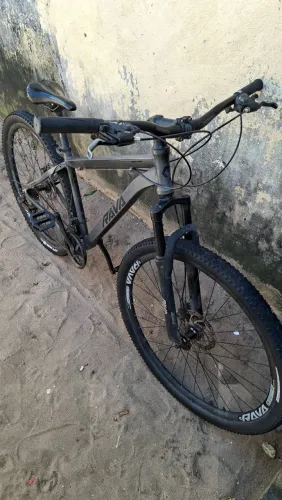 Bicicleta Rava Pressure aro 29 