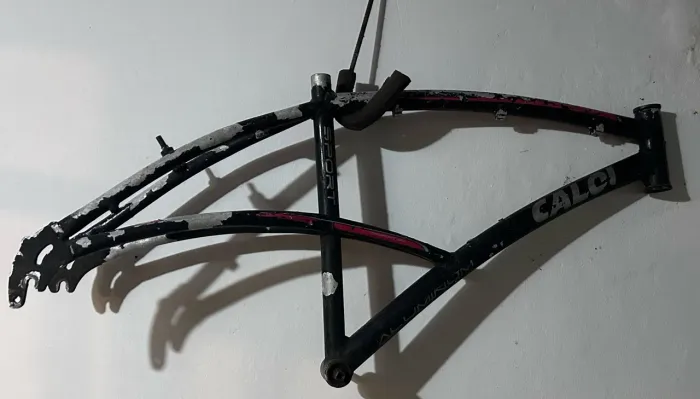Quadro de Bicicleta Caloi em Alumínio - Aro 26