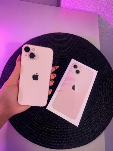iPhone 13 Rosa