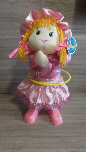 Boneca Bambolê que dança