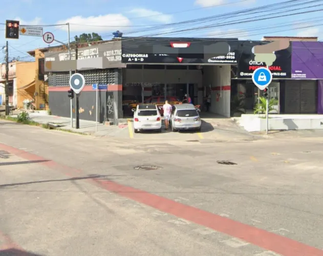 Galpão comercial conj ceará