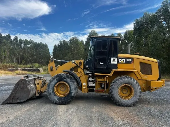 Carregadeira CAT 924K