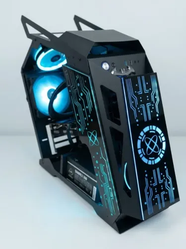 PC Gamer RTX 4060 8GB + i5-10400F + 16GB RAM