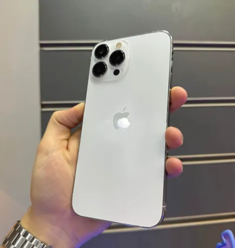 Vendo iPhone 13 Pro Max branco