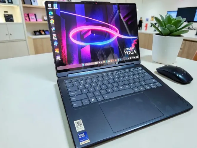 Notebook lenovo yoga 9i ultra 7 32gb ddr5 1tb tela 360