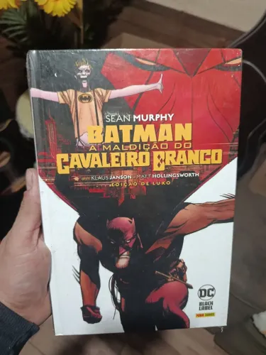HQ Batman: A Maldição Do Cavaleiro Branco - Edição De Luxo (lacrado)