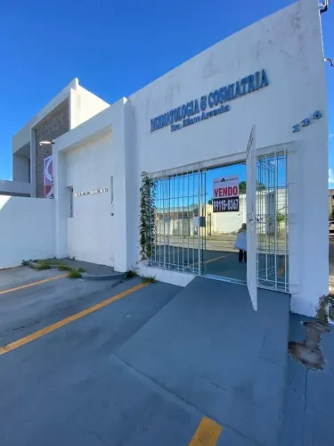 Oportunidade Comercial no Centro de Maceió: Venda ou Locação!
