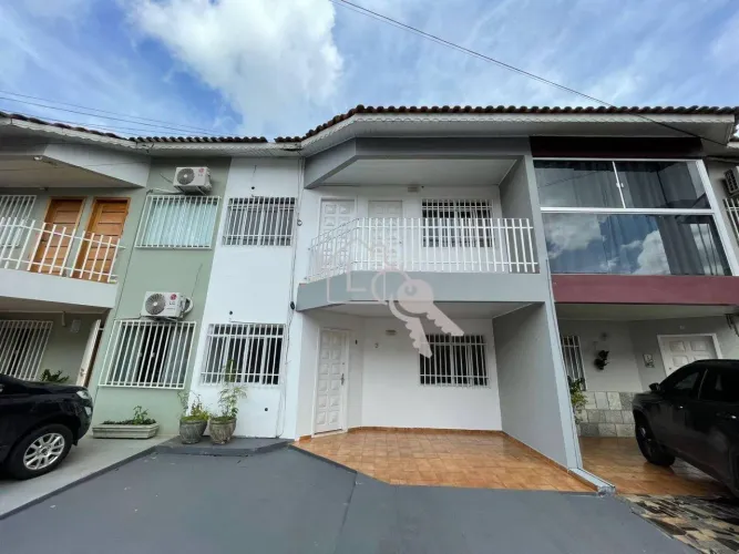 Sobrado com 3 dormitórios para alugar, 150 m² por R$ 2.700,00/mês - Rio Madeira - Porto Ve