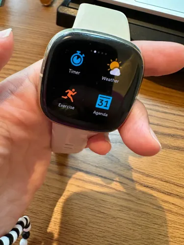Smartwatch Fitbit Sense - usado 