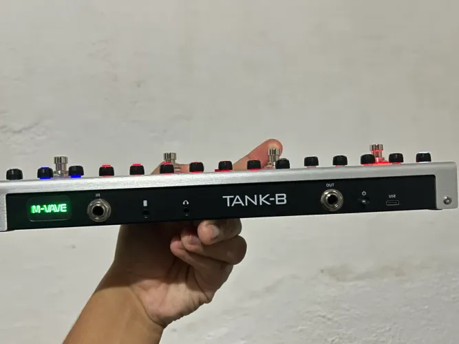 Tank - B
