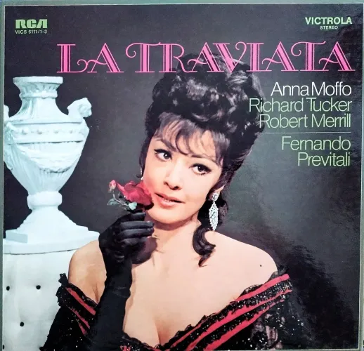 Box Edição de Luxo La Traviata Giuseppe Verdi