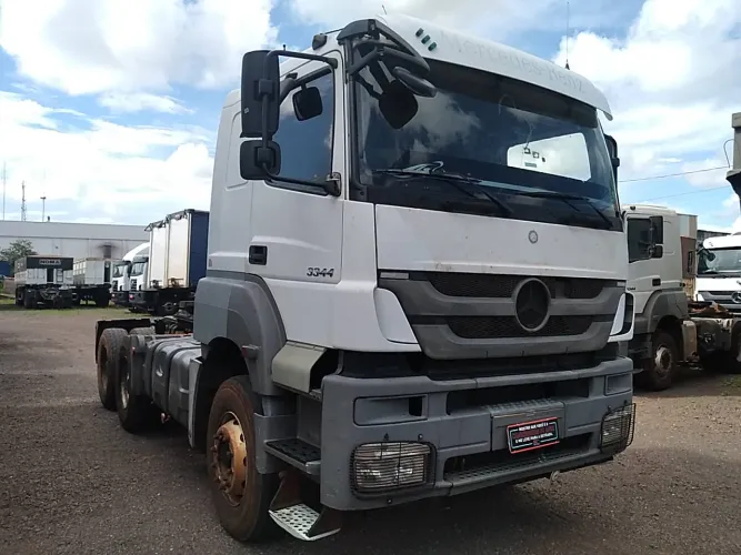 Mercedes-Benz Axor 3344 S/33 6X4E5 2019/2019 Vamos Seminovos Regente Feijó